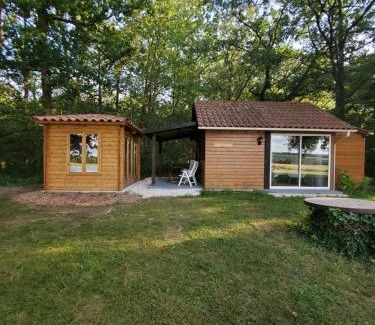 Rouffignac-Saint-Cernin-de-Reilhac House | Cabane du lac