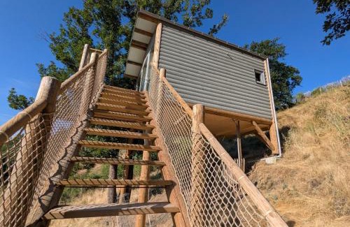 Saint-Paulien Bed & Breakfast | Cabane perchée romantique avec climatisation à St Paulien - FR-1-582-535