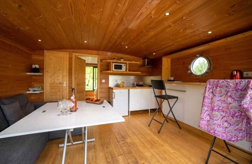 Chassenard Cabin | Cabane - Piscine - eecedb