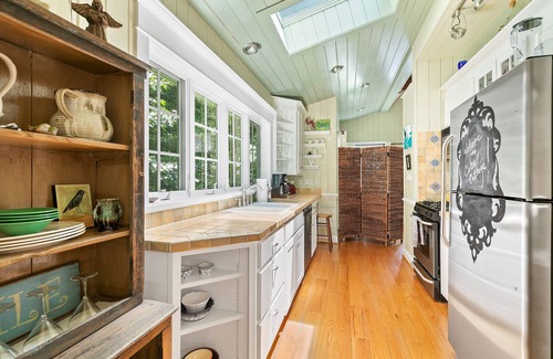 Rio House | Cabell Cottage | 2 Bed, 1.5 Bath