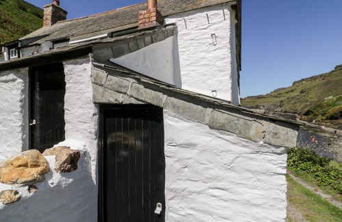 Boscastle Cottage | Cabin ∙ 1 bedroom ∙ 2 guests