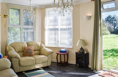Bumble's Green Cottage | Cabin ∙ 1 bedroom ∙ 2 guests