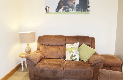 Little Hereford Cottage | Cabin ∙ 2 bedrooms ∙ 4 guests