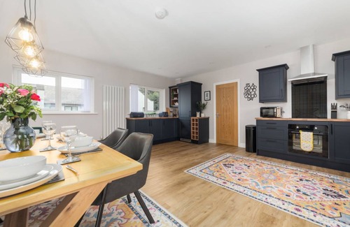 Mount Murray Cottage | Cabin ∙ 2 bedrooms ∙ 4 guests