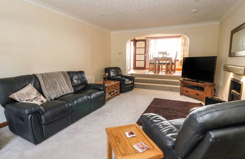 Mallaig Cottage | Cabin ∙ 3 bedrooms ∙ 6 guests