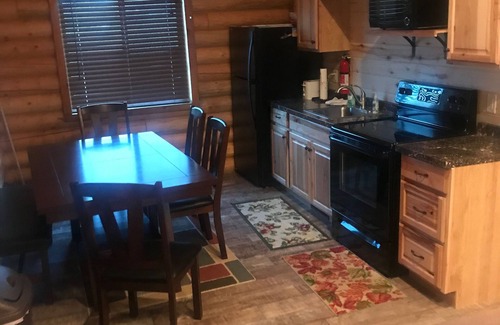 Sweetwater House | Cabin 4