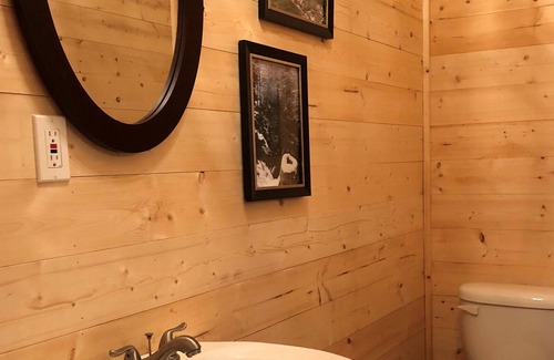 Morrilton House | Cabin 5: The western cabin