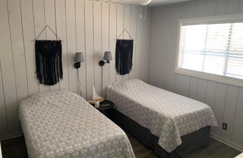 Strawberry House | Cabin #6