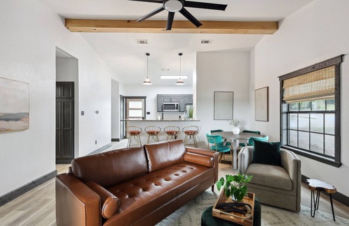 Graford House | Cabin 7: Sweetest Escape