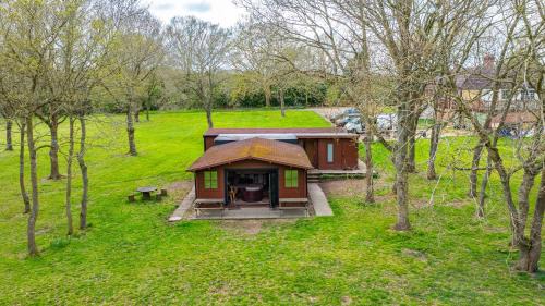 Halstead House | Cabin in the countryside