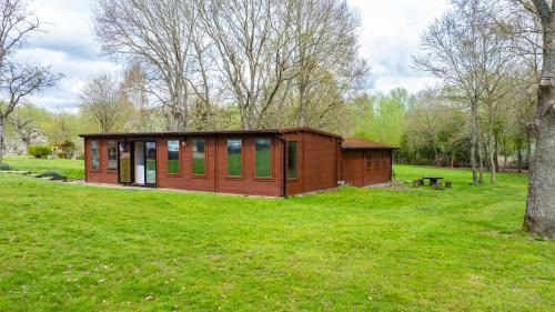 Halstead House | Cabin in the countryside