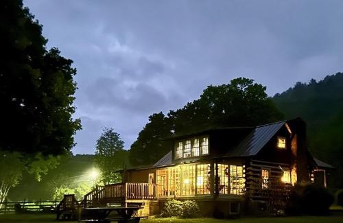 Kegley House | Cabin retreat just off I-77, wonderful experience for 2!