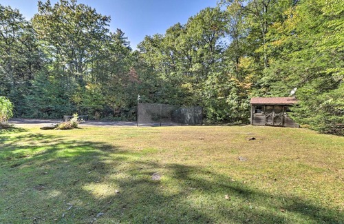 Sandisfield House | Cabin with 3 Acres, Tennis Courts By 4 Ski Mtns