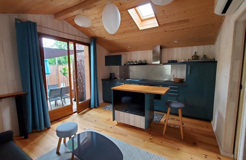 Cap-Ferret Cabin | Cabin with private terrace in a garden in the center of Cap Ferret