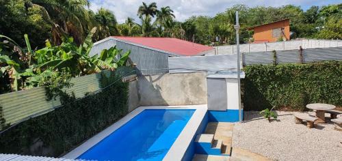 Brasilito Apartment | Cabina Grande en Brasilito con piscina a 2 min caminando de playa brasilito