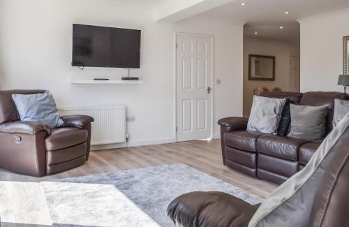 Carlyon Bay House | Caddie - Uk11038