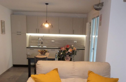 Villa di Chiavenna Apartment | CADELAVE APARTMENT