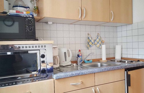 Essing Apartment | Cafe Altmühl, Ferienwohnungen Gästehaus Krimhilde direkt am Wasser