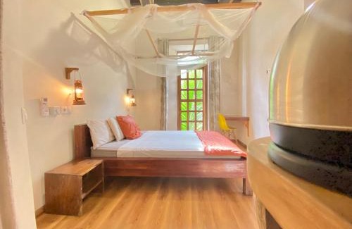 Mozambique Island Hotel | Cafe Central