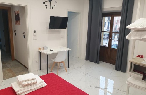 Cavour House | Cafe del peso