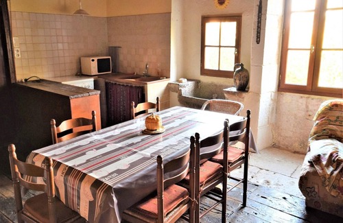 Bagat-en-Quercy House | Cahors Countryside Retreat