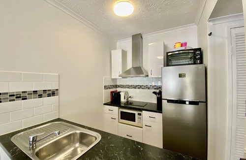 Holloways Beach Apartment | Cairns Beach Resort