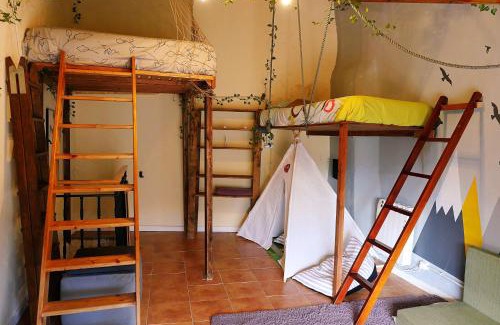 Tremp House | Cal Xulipa, casa familiar al centre de Tremp