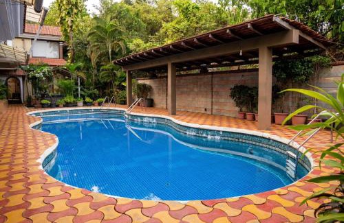 Nagoa Villa | Calangute Candolim Beach Bay villas and Apartments
