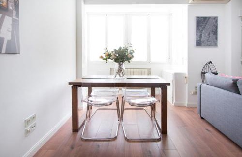 Guindalera Apartment | Calle de Coslada, 16