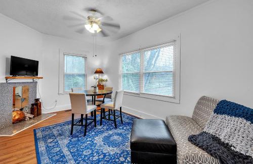 Savannah House | CALM - Cottage at the Last Mile