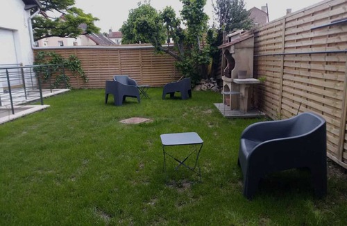 Orly Apartment | Calm in the center of the city of Orly