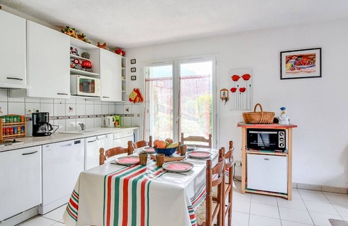 Esquieze-Sere Apartment | Calm T3 for 6, terrace, garden, near amenities