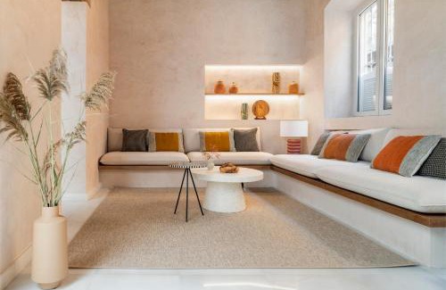 Triana House | Calma Places - OM Home Triana
