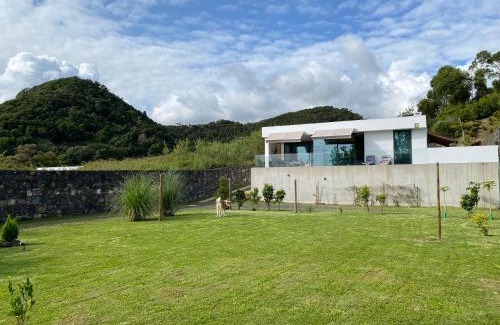 Caloura House | CaLoura 76