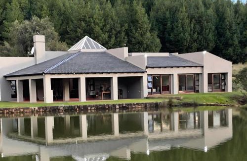 Lydenburg Cabin | Calverton Estate an exclusive Nature Retreat & Trout Fishing haven halfway between Dullstroom & Kruger National Park