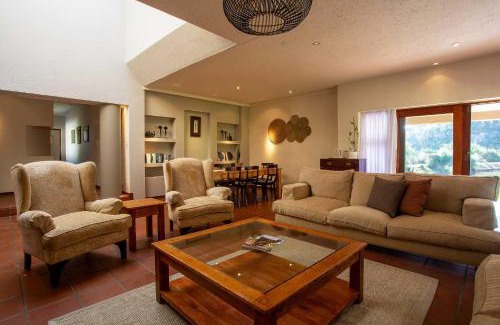 Lydenburg Cabin | Calverton Estate an exclusive Nature Retreat & Trout Fishing haven halfway between Dullstroom & Kruger National Park
