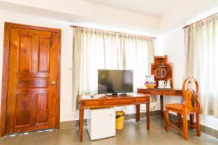 Ruessei Kaev Hotel | Cambodian Country Club