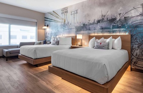 East Bayside Hotel | Cambria Hotel Portland Downtown-Old Port