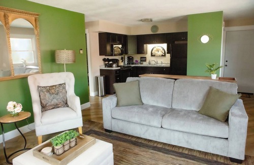 Taylors Falls Apartment | Cambrian & Co. Downtown Loft Stylish, Sophisticated, Charm
