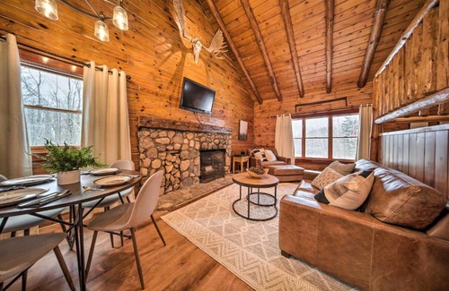 Cambridge Springs House | Cambridge Springs Cabin Near French Creek!
