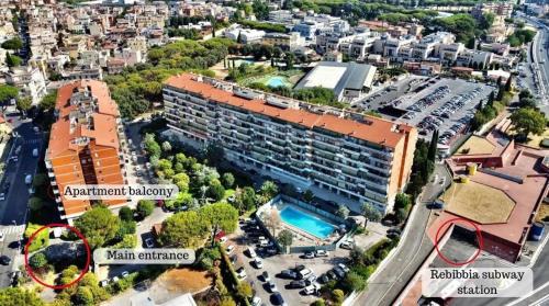 Quartiere XXIX Ponte Mammolo House | Camera con bagno privato, balcone, parcheggio gratis, 20 min dal Colosseo