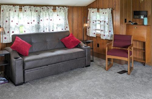 Cameron House | Cameron Haven Retreat