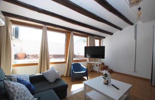 Premia de Mar Apartment | Cami Ral