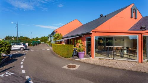 Saint-Apollinaire Hotel | Campanile Dijon Est - Saint Apollinaire
