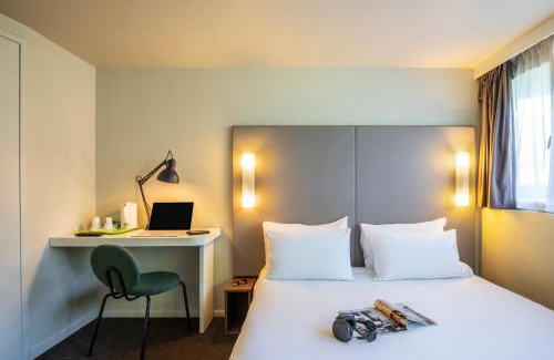 Neuville Hotel | Campanile Vire