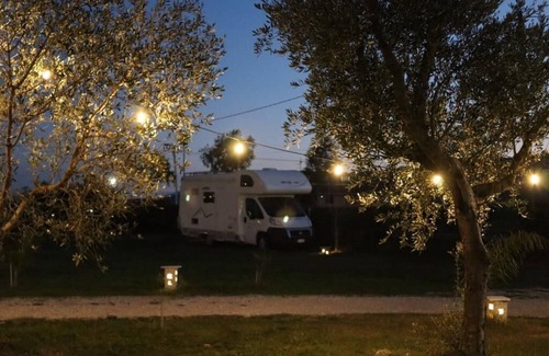 Serre RV Rental | Campeggio in Fattoria