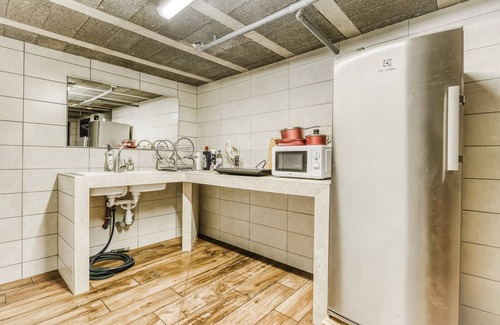 Genouilleux Apartment | Campement aux rêves - Tente Luna