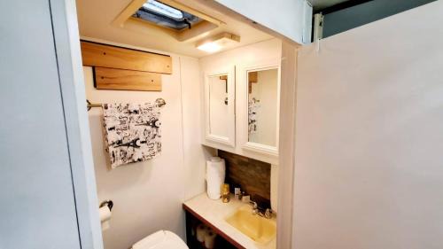Dover Apartment | Camper Apt DE Sleeps 3