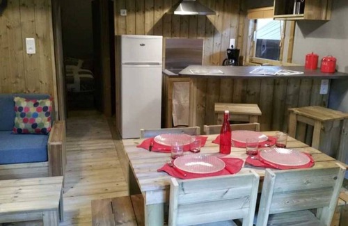 Mont-pres-Chambord House | Camping 3 étoiles - Piscine - ccbadci