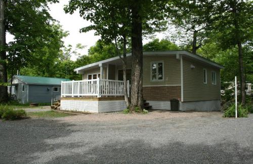 Saint-Augustin-de-Desmaures Ski Chalet | Camping Chalets Lac St-Augustin